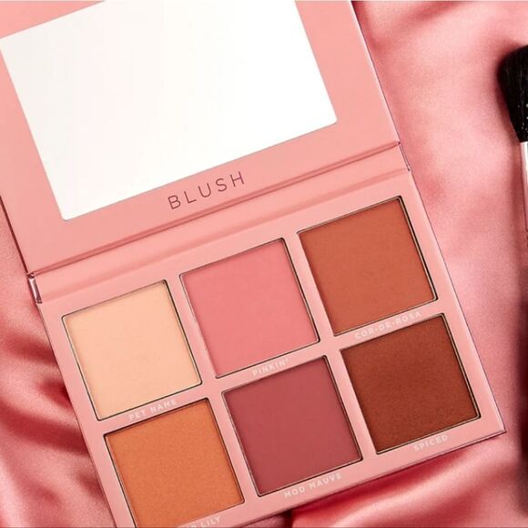 Sigma Beauty Blush Cheek Palette - Picture 2 of 10